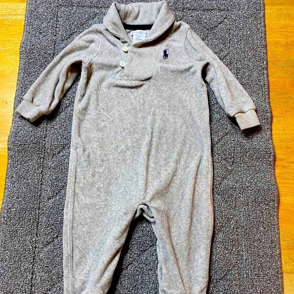 Ralph Lauren, boys, gray,’velour, one-piece 6M
